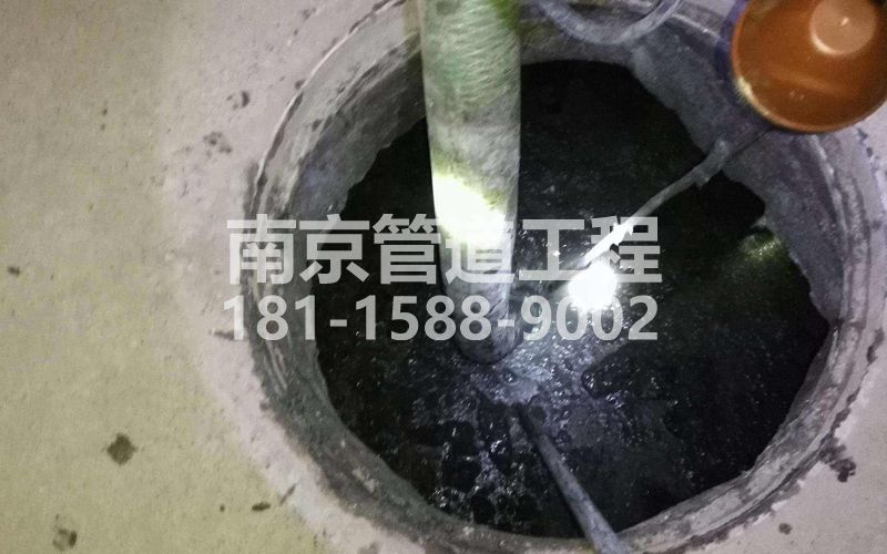 216大庄清理化粪池