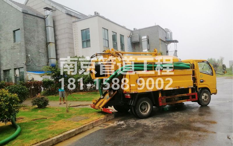 246大庄小区化粪池清理