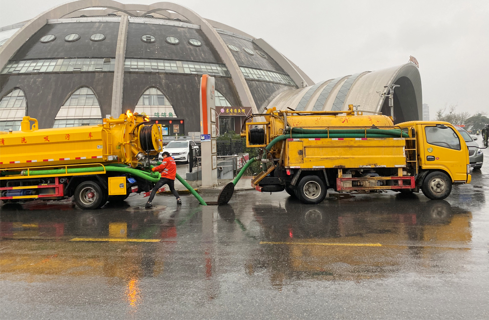 271大庄商场管道清淤
